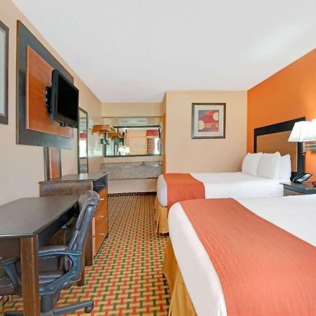 Days Inn By Wyndham Independence Kültér fotó