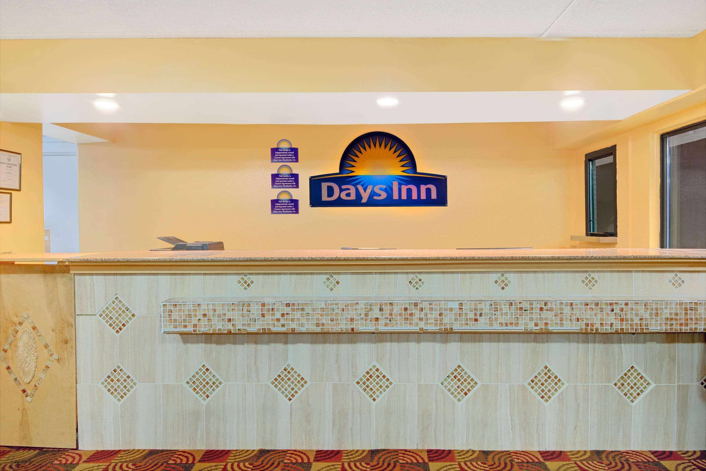 Days Inn By Wyndham Independence Kültér fotó